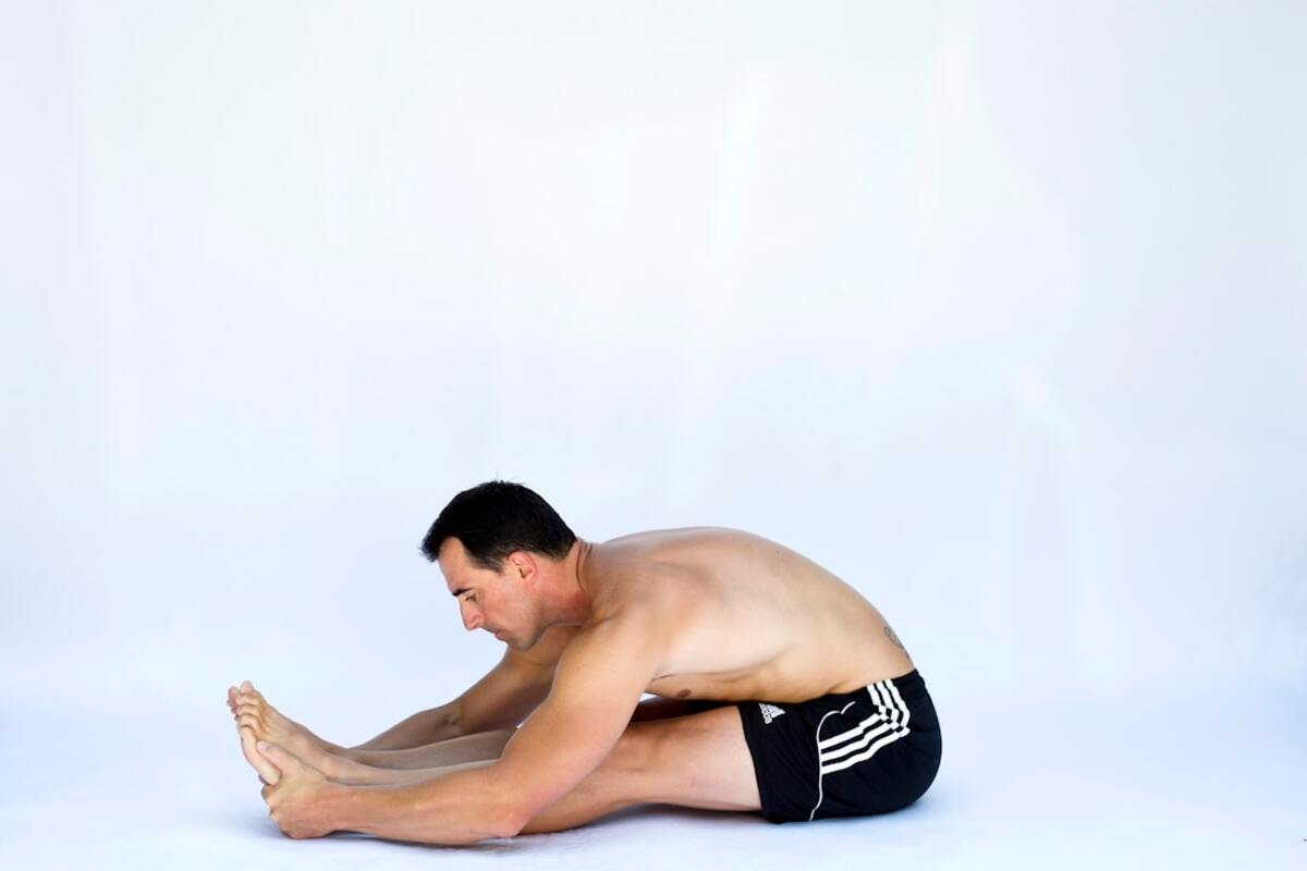 Warm-Then-Stretch Protocol for Grade 1 Hamstring Strain: A 14‑Day At‑Home Plan