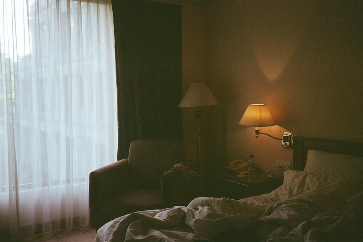 Why You Wake Up at 3 a.m. (and What to Do Next Without Panicking)
